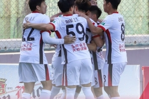 中乙联赛第7轮 成都蓉城B队4-1战胜泉州亚新