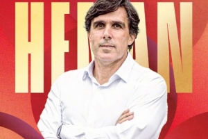 足球报：河南队新帅拉莫斯面临多个问题，锋无力+后半段常丢球