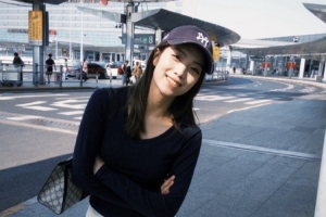 青春女大！主持人松琪分享旅游照：去重庆玩！有好吃好玩推荐吗