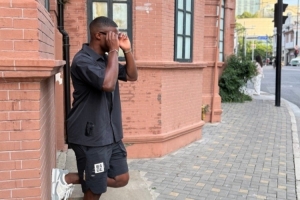 法比奥晒照：忙着经营自己的小花园，哪有空羡慕别人的草有多绿