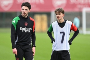 塔帅谈15岁道曼：他经常和一线队一起训练，正走在正确的道路上