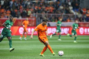 鲁媒：玉昆后卫李松益因伤无法出场，无缘对阵老东家泰山的比赛