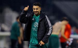 沙特第3高薪！34岁马赫雷斯周薪100万夺亚冠，13场9球8助拿钱办事