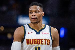 媒体人：威少、布劳恩不是超水平发挥 只是他们更想赢&知道不能怂