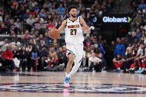 越难越进！穆雷15中7拿到16分5板2助1帽 正负值+19