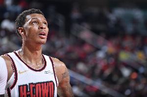 状态迷失！小贾巴里攻防都不在线 替补12分钟5中1仅拿3分