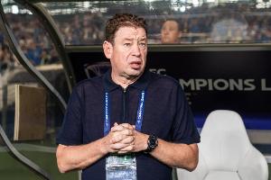 缺兵少将，记者：明天战梅州，申花只有马纳法和米内罗两外援可用