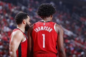 乌度卡：我们非常希望范弗里特能留在这里 我觉得他也这样想