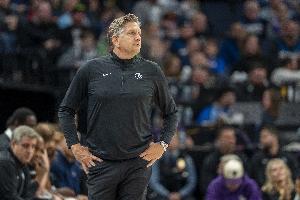 芬奇：常规赛与勇士交手有可借鉴的地方 他们会重点强调攻防转换