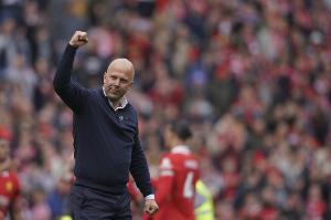 欧文：不认为下赛季有球队能击败利物浦，阿森纳是唯一的挑战者