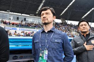 范晓冬谈谢晖下课：喝咖啡的与吃铁锅炖的不兼容，打硬仗畏畏缩缩