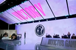 Ning：IG这把赢全靠对面AD和打野，有点假赢！这AD太变态了！