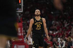 科尔：森林狼防库里动作太大&感觉像又打火箭 我们也准备发录像！