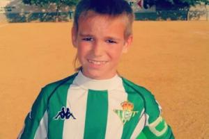 巴黎签法比安仅花2250万！昔日贝蒂斯天才已成西班牙+巴黎双核心