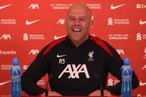 ️斯洛特：阿森纳可能更想争第2而非3、4 利物浦目标只有冠军