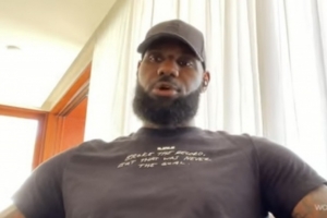 詹姆斯：我们首轮失利因输掉了回合数之争 包括高失误和丢篮板