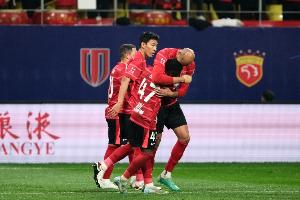 记者：刚又听说费利佩这事还没有尘埃落定 中足联要掌握分寸