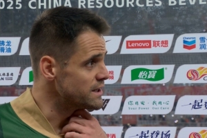 弗兰克：输掉这场比赛非常遗憾，球队应该在抗压能力上进行提升