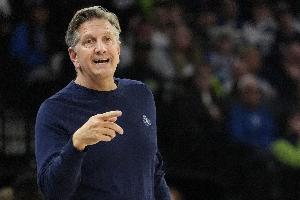 芬奇谈球迷种族歧视追梦：体育界和社会都不应该容忍这种行为