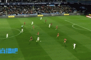 他甚至不是主力G-拉莫斯戴帽巴黎4-1  包抄+点射+世界波进3球