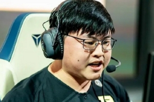 配图指向性明显LOL官方提问：你觉得最伟大的退役选手是？