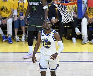 芬奇：库明加是个极具天赋的得分手 有些方面和爱德华兹类似