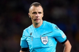 欧足联官方：波黑裁判伊尔凡-佩尔托将执法2025年欧会杯决赛