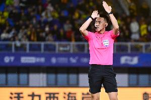 博主：受泰国足协邀请，杜健鑫将执法泰国足协杯半决赛