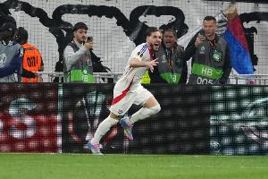 切尔基：我和登贝莱等巴黎球员都很熟，场上场下很有默契