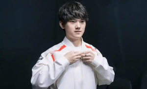 为了55守身如玉？粉丝吐槽互动环节与JKL握手、比心皆被拒绝