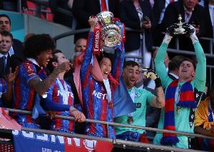 羡慕！7名日本旅欧球员拿顶级赛事冠军，镰田大地足总杯&两人MVP