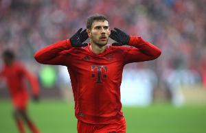 土媒：费内巴切全力说服格雷茨卡加盟，但他想履行完拜仁合同