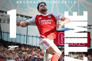 三连亚阿森纳已71分只剩理论季军可能，近3个赛季英超三连亚