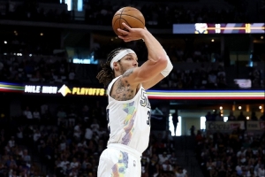 雷霆主帅：我们知道戈登对掘金的影响 若他不上我们也会做好准备