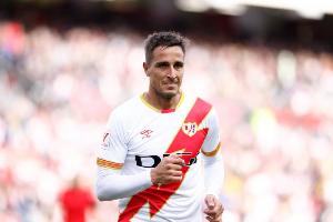 巴列卡诺中场：梅西平易近人得难以置信，像认识了一辈子般亲切