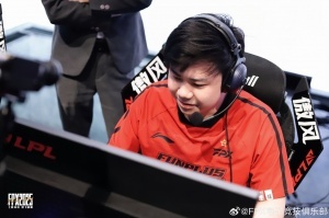 骑士之路的第一组对阵确定！FPX锁定小组第八将对阵NIP