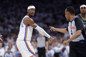 SGA强不强裁判说了算？4分半7罚决定G1尺度 第1防守逼狼队3分赌命