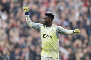 苦涩奥纳纳17年欧联输曼联，23年欧冠输曼城，25年欧联输热刺