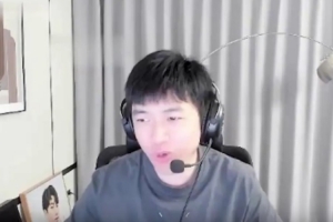 Xinyi：老头杯不参加了，这几届有谁吃到白流量啊？