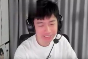 xinyi抑郁后复播：是不是想看我连麦涵艺解说硬币哥比赛啊？