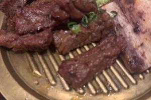 豪华庆功宴！Meiko赛后更博：进季后赛了，北京的东西真好吃