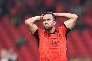 来点第一运动的小小震撼！津媒：国足vs巴林球票15分钟售罄