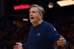 芬奇：我们终于做到了全面发挥 我们得不断挖掘更好的比赛状态