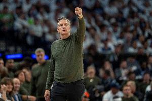 开会确实有用！森林狼今日赛前录像课长达45分钟