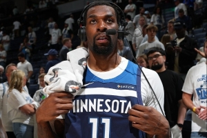 里德：我从不苛责自己 尤其在华子身边很难真正陷入自我否定