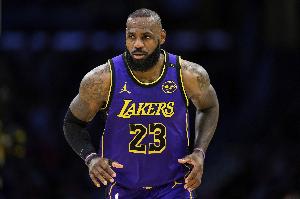 MJ像詹姆斯挑超巨当队友能拿15冠？帕金斯：没异议但我的是詹