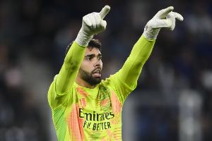 拉亚：我满意自己本赛季的表现 我尽可能地帮助我们球队