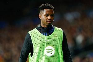 罗马诺：法蒂同意租借加盟摩纳哥，巴萨还在敲定转售分成条款