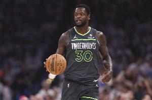 遭遇严防死守！兰德尔上半场4中1仅得5+4+3 出现4次失误