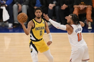 传说中的无球组织哈利伯顿9.8助攻全队第一 但使用率仅排第4